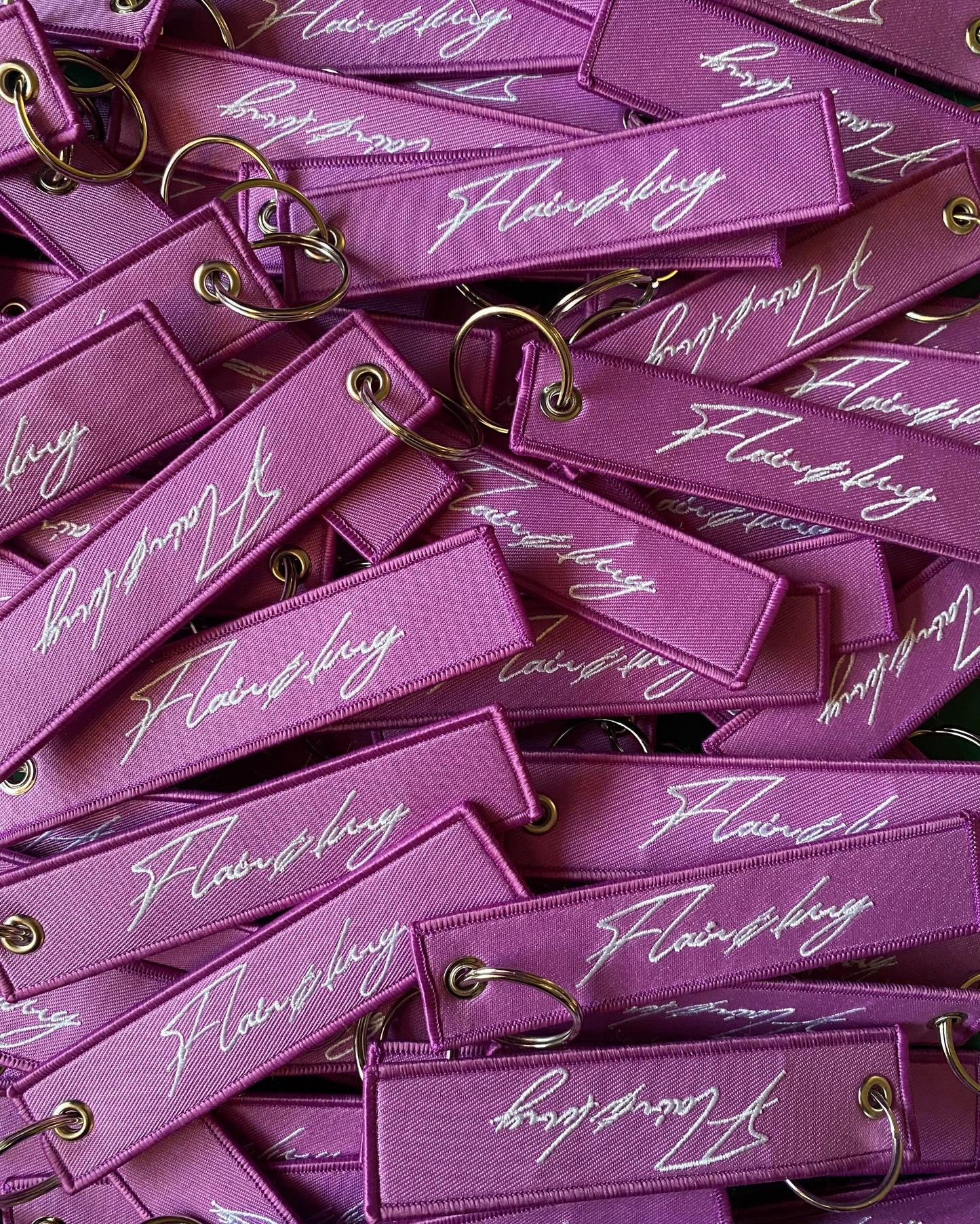 Signature Jet Tag - Purple